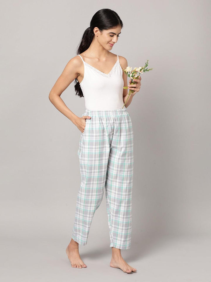 Women Pure Cotton Regular Fit Checked Pyjama Pants - Kryptic Fashions